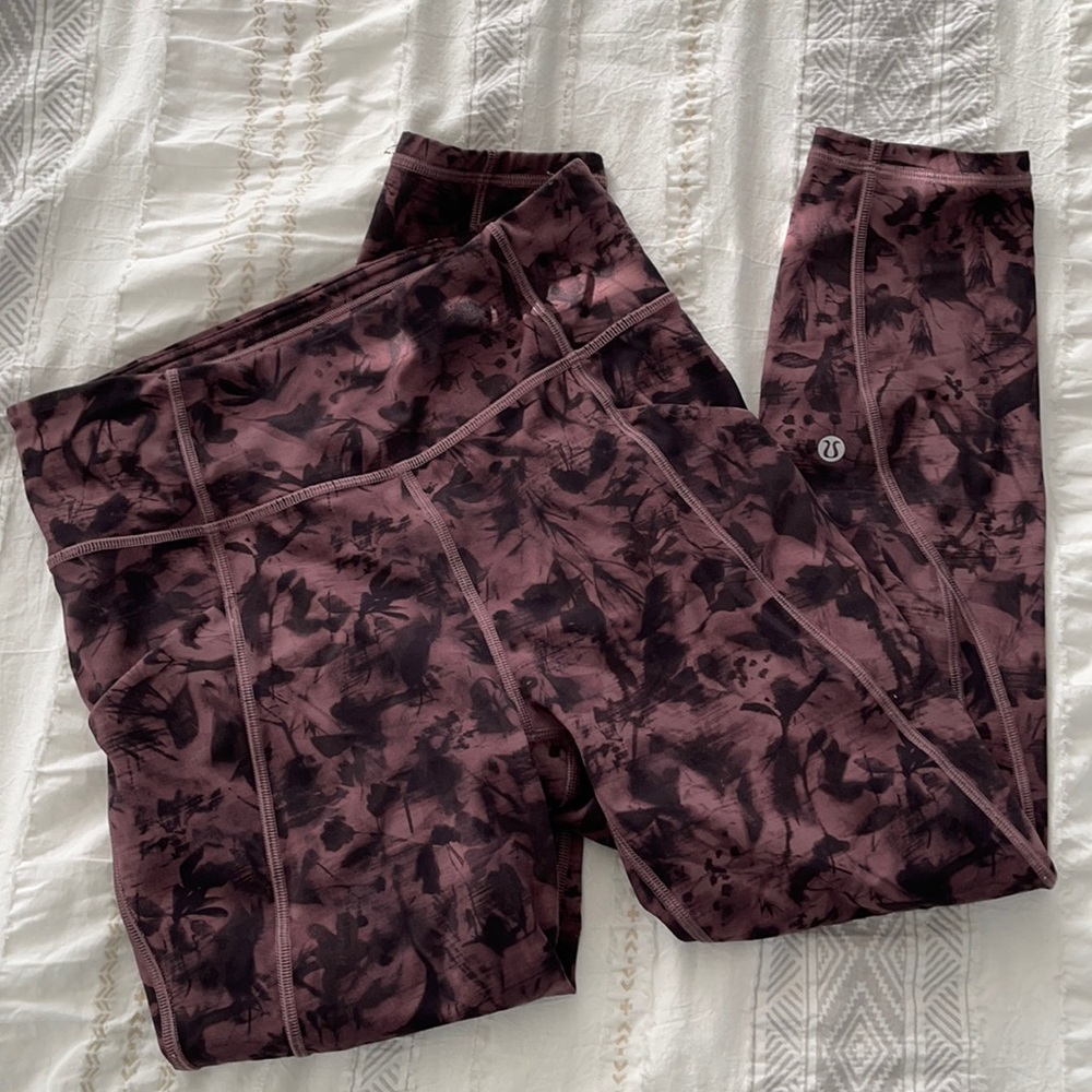 Lululemon Time to Sweat 23”